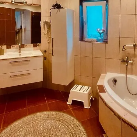 Przy Rajskiej Apartman Jerzmanowice